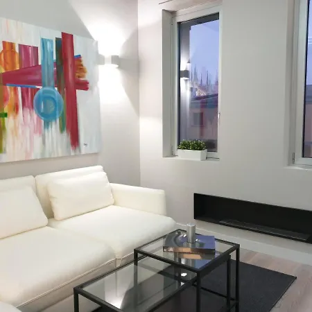Jewel Vista Duomo 100m Apartment